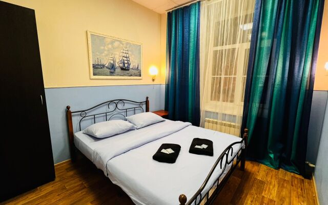 Tipichny Piter Na Italyyanskoy Guest House