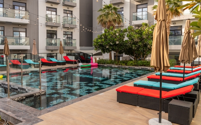 Izzzi Life Mint Apart-Hotel