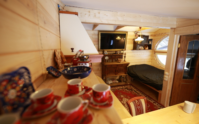 Domik Khobbita Bungalow