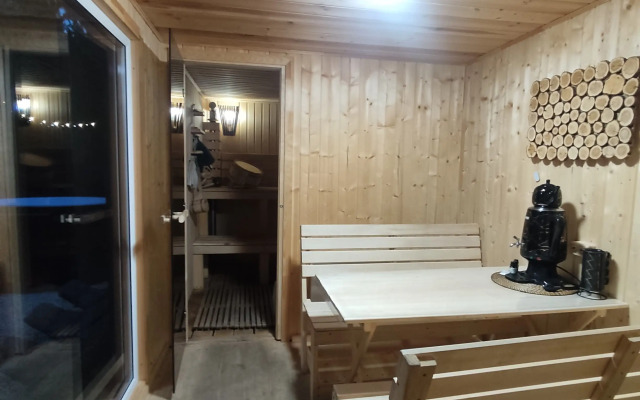 Частный дом Лови момент