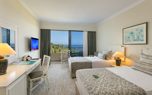 Отель Mirage park resort