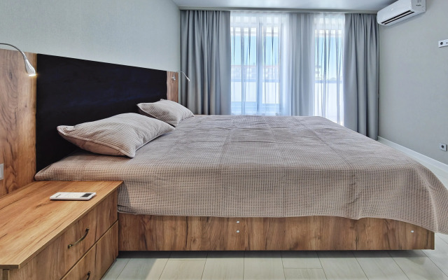 Квартира В 300 Мeтраx Oт Пecчaнoгo Пляжа