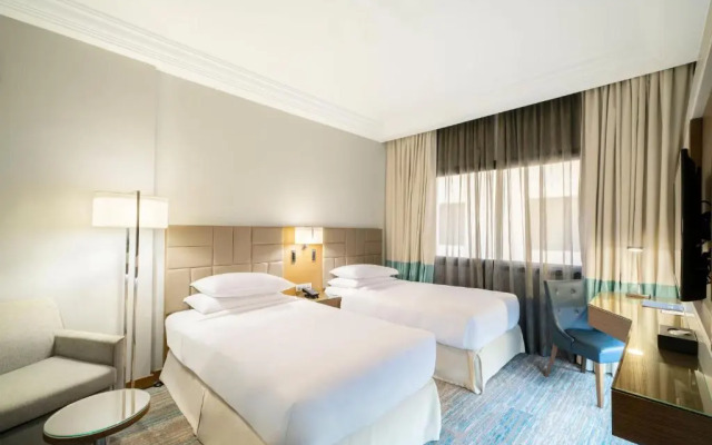 Отель Four Points by Sheraton Makkah Al Naseem
