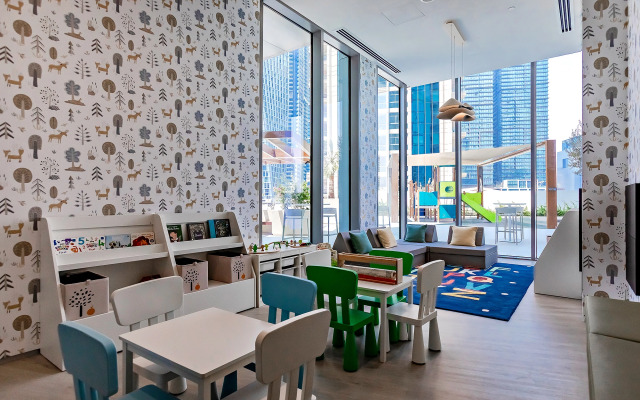 Zakhvatyvayuschie 1Br Apartamenty Liv Marina in Jbr, Apartments