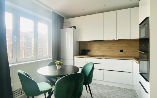 Dlya Semyi S Panoramnym Vidom Flat