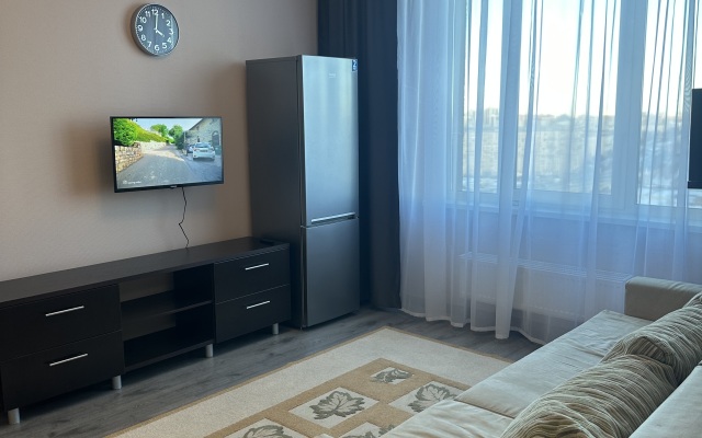 817 Na Prospekte Vitebskiy 99str1/1 Apartments