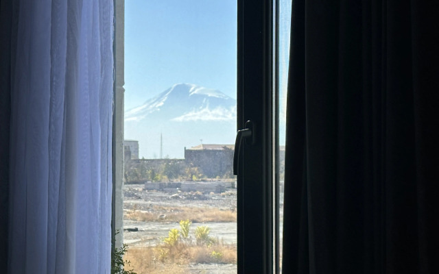 Квартира White 47