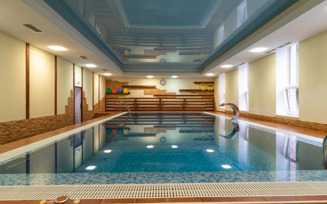 Sheremetyevsky Park Hotel