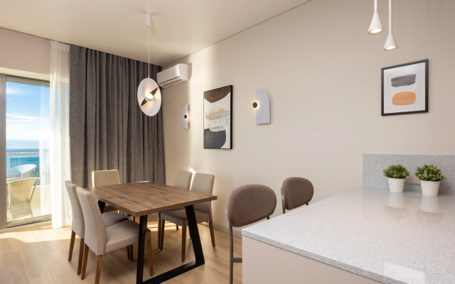 Апартаменты Элитная 3к с Потрясающим Видом на Море