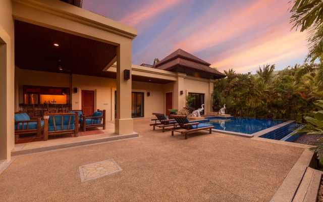 RAAS 3br, Private Pool|Naiharn Beach Villa