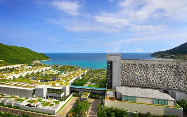 Inter Continental SANYA RESORT by IHG Hotel – Outside – Sanya