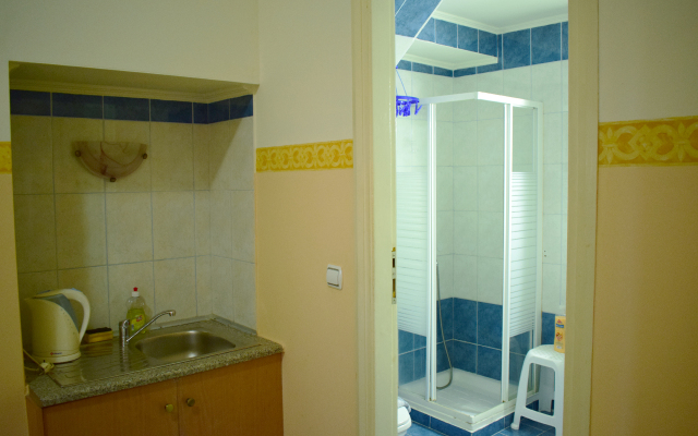 Stoa Rooms Apartments
