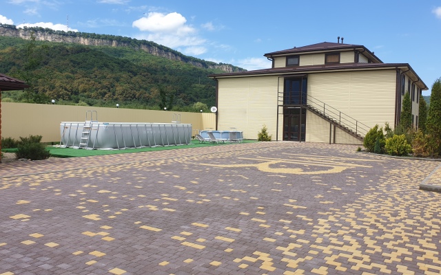 Mountain Rider Inn Dakhovskaya