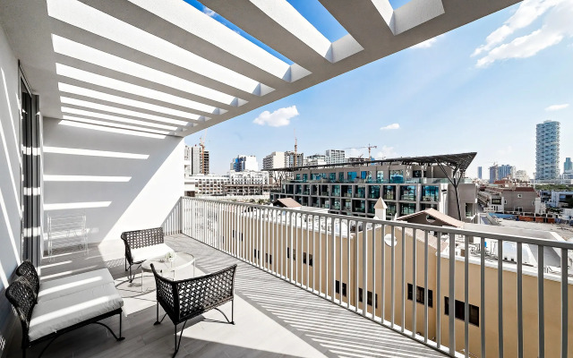 Welcome Home in Luma 22 Apartments