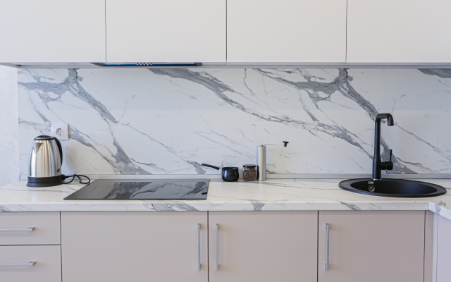 Апартаменты SunSet Академика Чазова