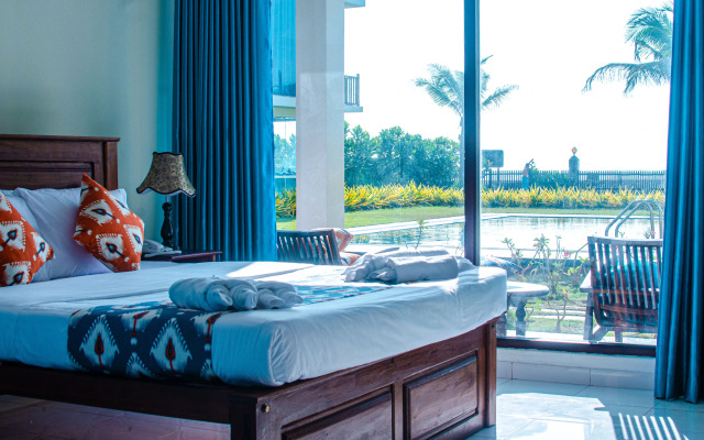 Calypso Sunset Beach Boutique Hotel