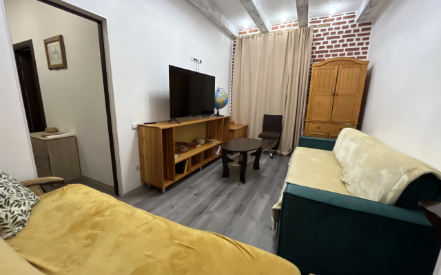 Апартаменты Логово Румс Двухкомнатные Шестиместные