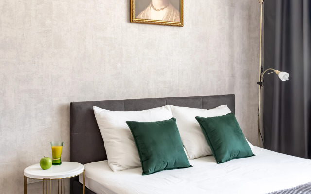 Stilnye apartamenty u parka Okkervil Apartments