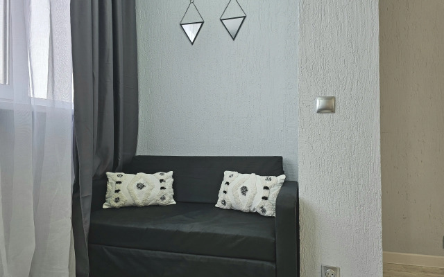 Na Prospekte Geroyev 39 Flat