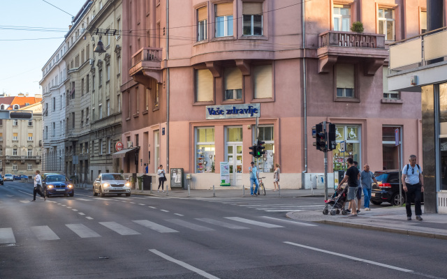 Center Of Zagreb Gallery Apartments