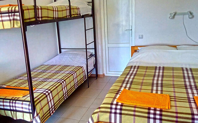 Mesto Pod Solntsem Guesthouse