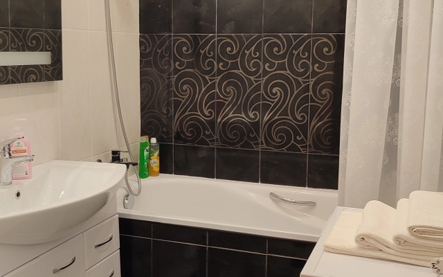 Tsentr Goroda Sovetskaya190v Apartment