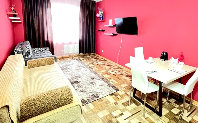 Апартаменты 2 комнатная квартира на берегу Енисея