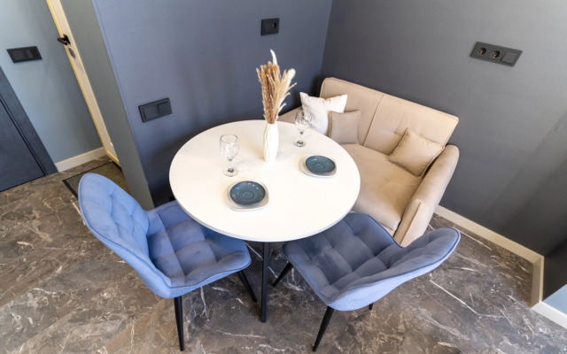 Апартаменты Stepanenkov для пары на Амундсена 7