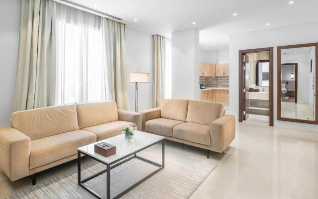 Landmark Suites Hotel