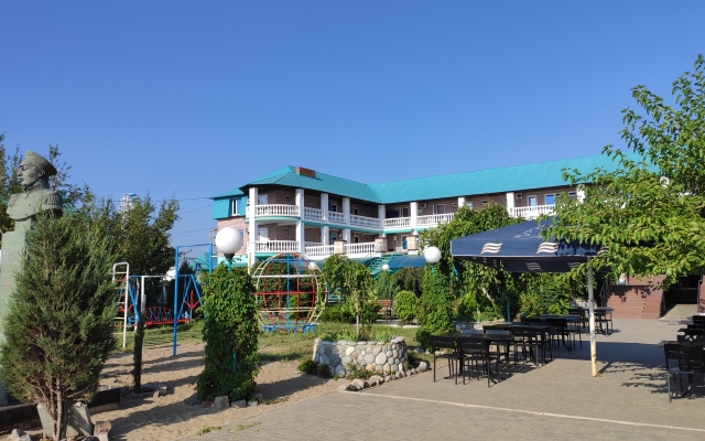 Novinka Hotel