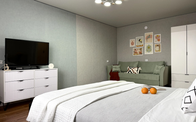 Skandinavskaya ryadom s trassoy M4 i tsentrom goroda Flat