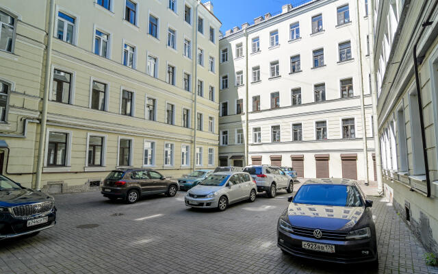 Vokrug Sveta Apartment 2