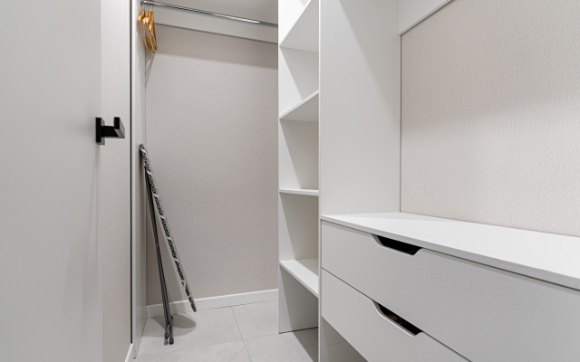 Near Mega Mall In Minimalism Style Apartments