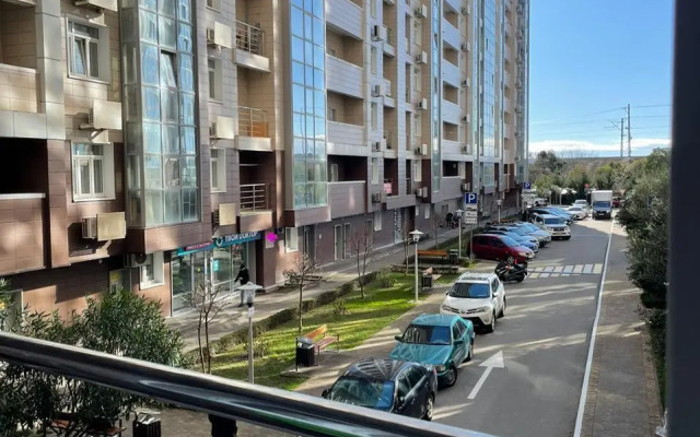 602 Na Krymskoy 89 Apartments