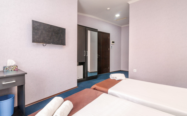 Merlin Hotel