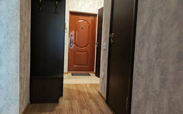 Uyutnaya v Rayone Tts Ostrov Flat