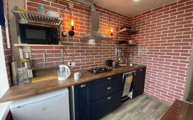 Квартира четырехкомнатная на Цюрупы, 84