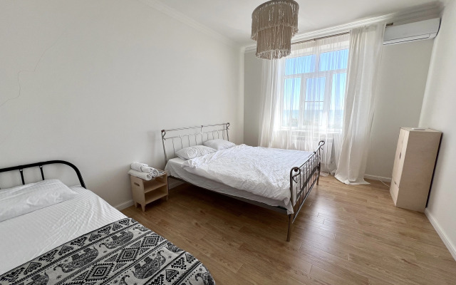 Частный дом просторный светлый на берегу Каспийского моря