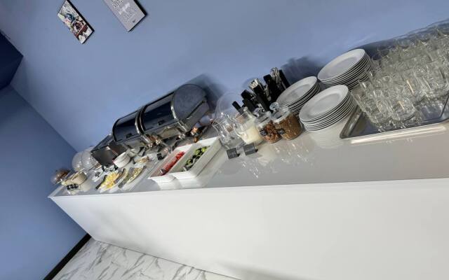 Feniks Hotel
