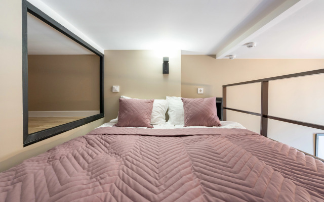 Квартира Комфортная студия с дизайнерским ремонтом