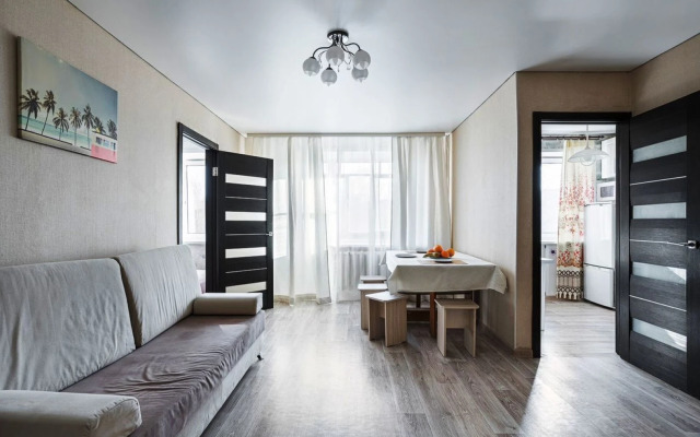 Na Ulitse Respubliki 176 Flat
