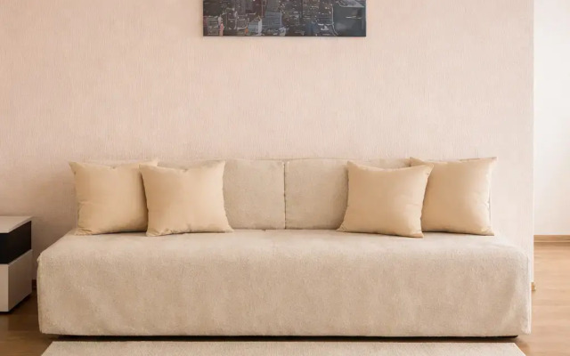 Квартира просторная светлая 2-комнатная (60 м²) с современным ремонтом