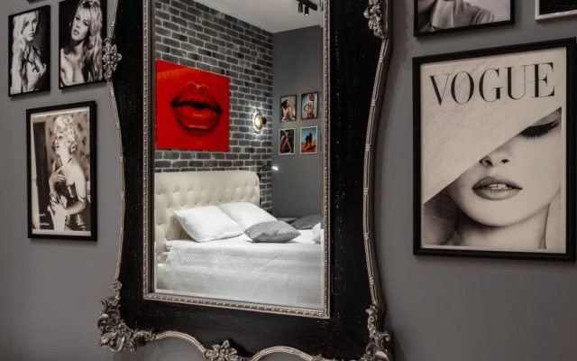 Апартаменты Apart39 с Двумя Спальнями в Самом Центре Голливуд