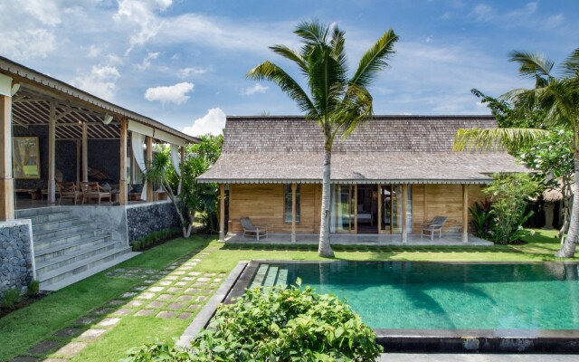 Mannao Estate Villa