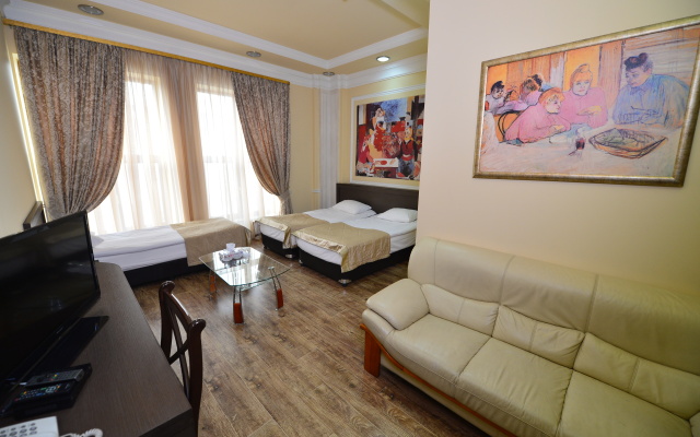 Deluxe Hotel Yerevan