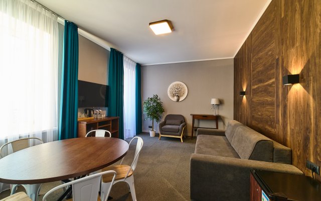 ELOVOE  Scandinavian Park-Hotel