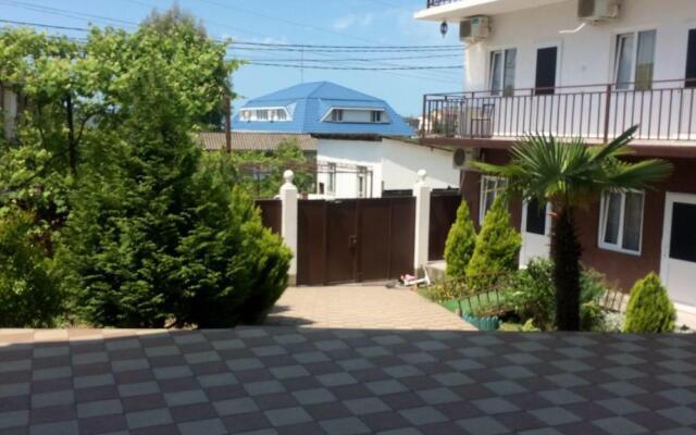Robinzon guest house