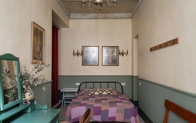 Ryadom S Nikolskim Sadom I Kofeyney Aster Apartment