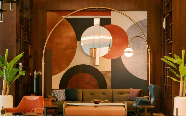 Отель Aura Suites Downtown