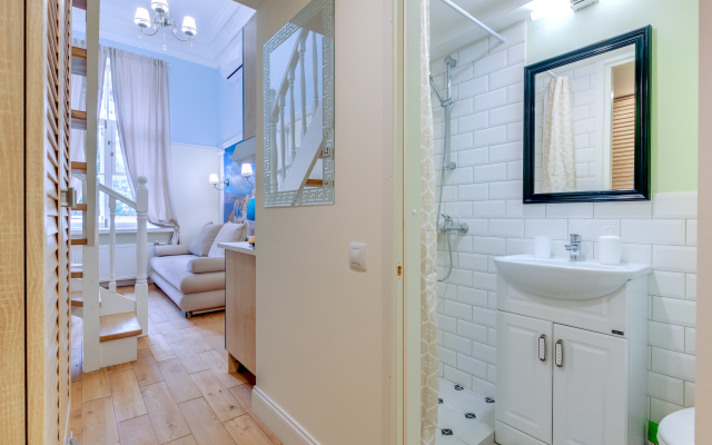 Квартира 1 Консульский Дом Кирочная 8